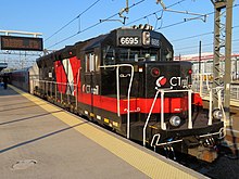 CTrail GP40-3H No. 6695 at New Haven Union Station Hartford Line locomotive at New Haven Union Station, September 2018.JPG