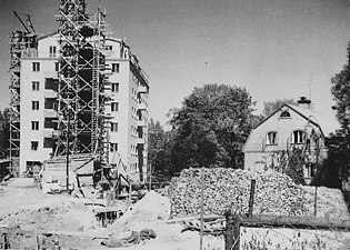 Hedvigsbergs gård och nybebyggelsen i kvarteret Hedvigsberg, 1943