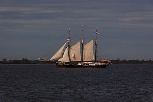 Hendrika Bartelds (Ship) 2011-by-RaBoe-09.jpg