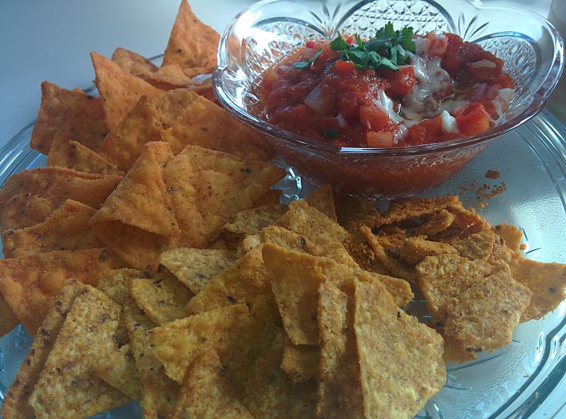 File:Home made salsa dip with nachos.jpg