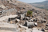 Roman temple of Hosn Niha, Lebanon HosnNiha,east.jpg