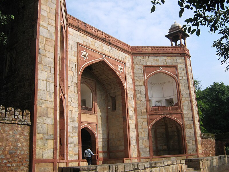 File:Humayun's tomb, Delhi 07.JPG