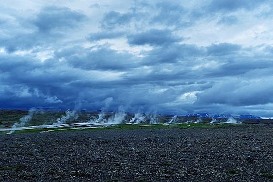 Thermal energy released at Hveravellir - View towards Hofsjökull