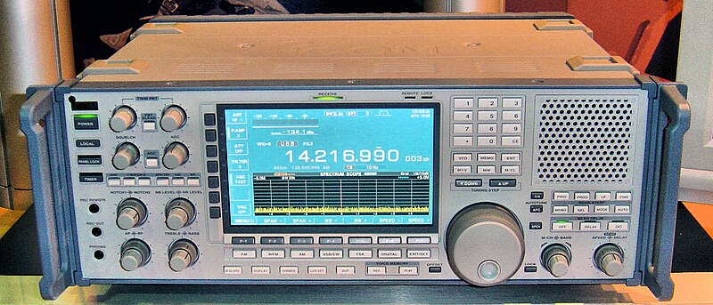 File:ICOM RC-9500.jpg