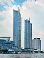 แมกโนเลียส์ วอเตอร์ฟร้อนท์ เรสซิเดนเซส แอท ไอคอนสยาม คือตึกที่สูงที่สุดในประเทศไทย