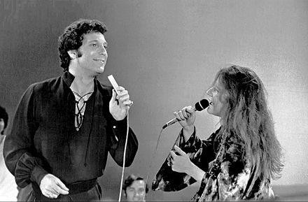 Jones singing a duet with Janis Joplin on the television programme This Is Tom Jones in 1969