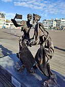 Bronzen sculptuur "Johanna van Constantinopel en Margaretha van Constantinopel" door Frans Heirbaut.