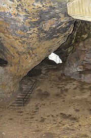 In der großen Höhle (Große Kirche)