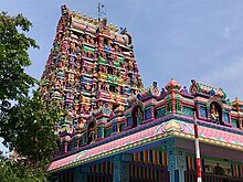 Karpaka Vinayakar tapınağı, Pillayarpatti Pillayar Koil, Tiruppathur Tamil Nadu - 01.jpg