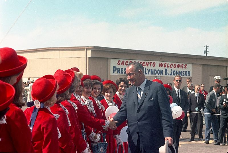 File:LBJ on the campaign trail in Sacramento.jpg