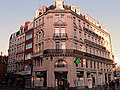 Lille — Immeuble haussmannien, 1 place de la Gare - de 1868-archi Alfred Newnham,Lille (10a).jpg