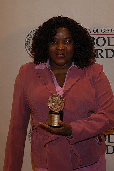 File:Loretta Devine, May 2003 (1).jpg