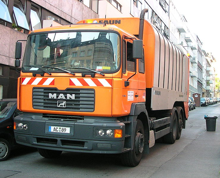 File:MAN Müllwagen Aachen.jpg