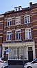 Winkel-woonhuis met jugendstil-winkelpui