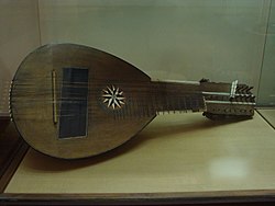 Mandolone.JPG