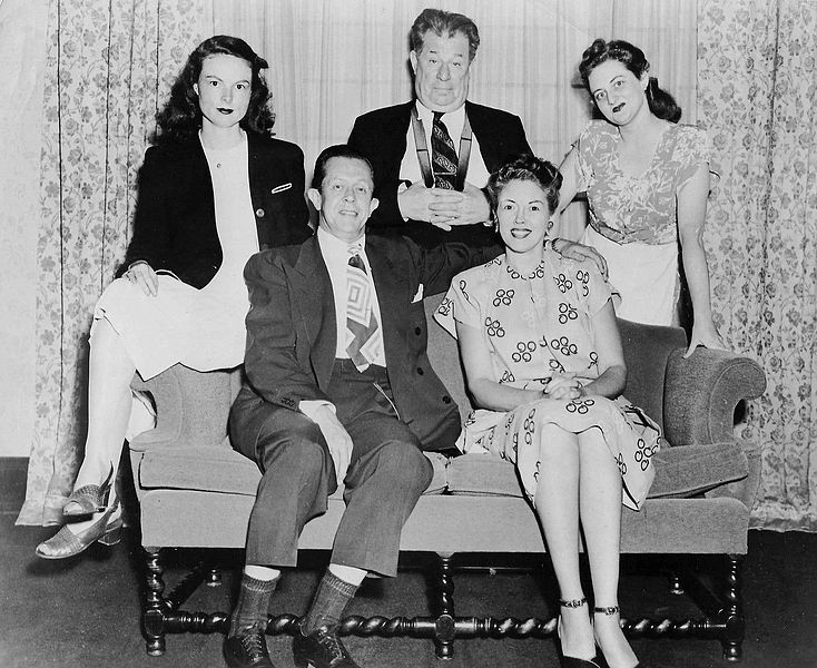 File:Meet the Meeks cast 1947.jpg