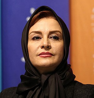 مریلا زارعی: زندگی‌نامه, حواشی, فیلم‌شناسی