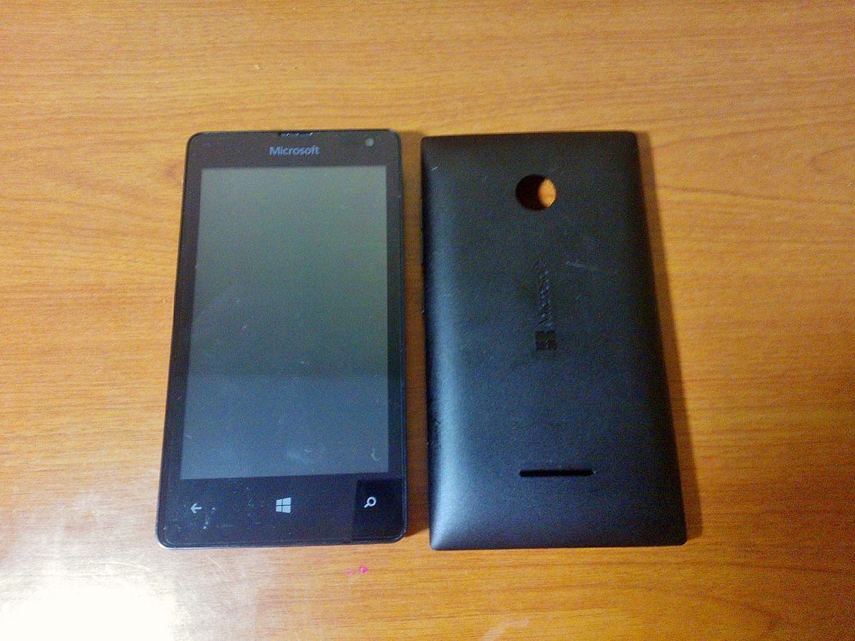 что за телефон lumia 435 (95) фото