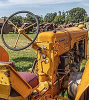 Minneapolis-Moline R tractor