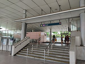 ایستگاه NE13 کووان Exit C.jpg