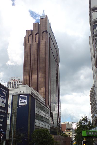 File:Narrow Skyscraper Darkish Gold.jpg