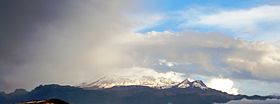 Nevado del Ruiz visto desde la ciudad de Manizales.