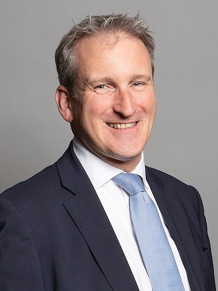 File:Official portrait of Damian Hinds MP crop 2.jpg