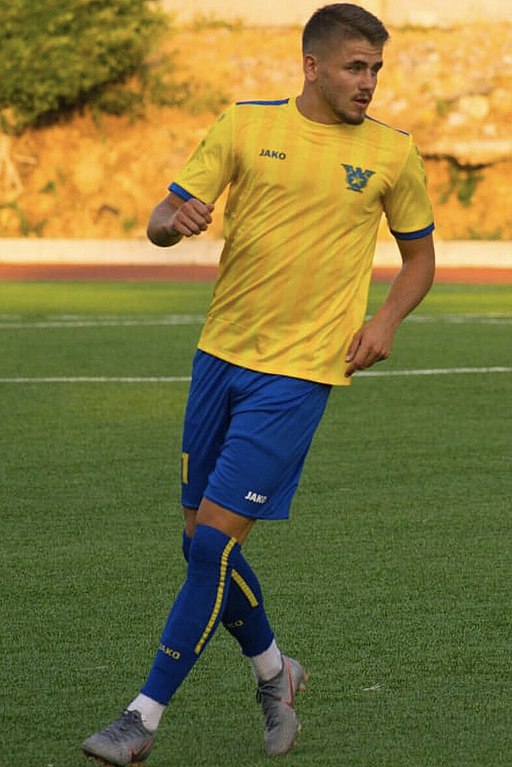 Osman playing for Safa in 2019 (crop)