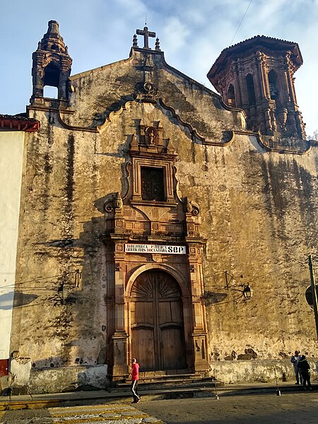 File:Pátzcuaro, Michoacán en Diciembre 2019 064.jpg