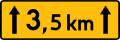 T-2 „tabliczka wskazująca długość odcinka drogi, na którym powtarza się lub występuje niebezpieczeństwo”