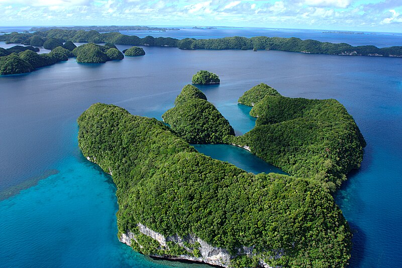 File:Palau 2008030818 4709 (2347767520).jpg