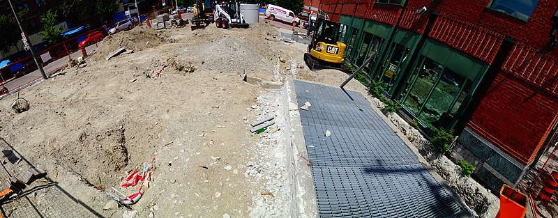 File:Panorama of a small Parkette being relandscaped, on College, 2016 07 21 (3).JPG - panoramio.jpg