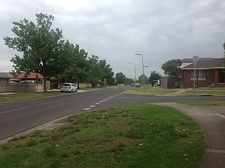 Paringa Boulevard, Meadow Heights