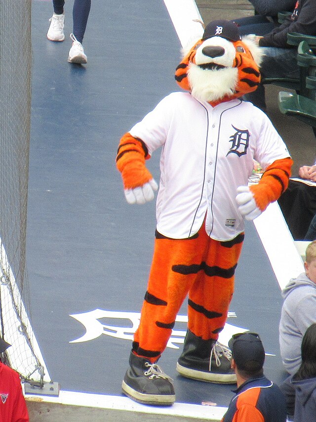 detroit tigers fan gear