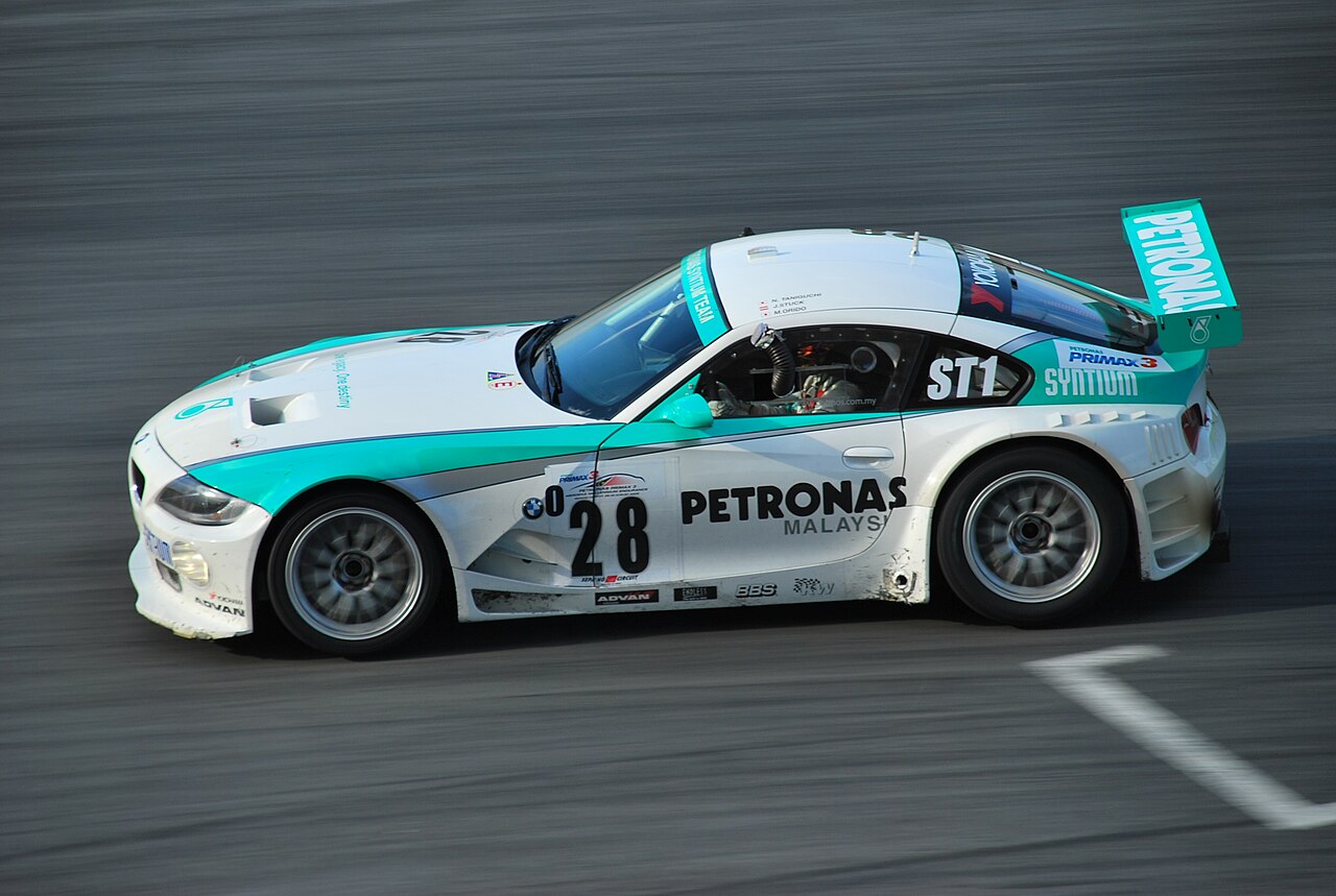 Image of Petronas Syntium Team BMW Z4 M Coupé at the 2008 Merdeka Endurance Race, Sepang (01)