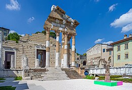 Piazza del Foro 2021 in Brescia.jpg