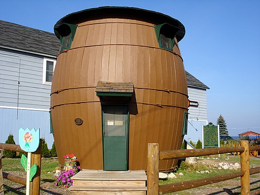 Pickle Barrel House 2008