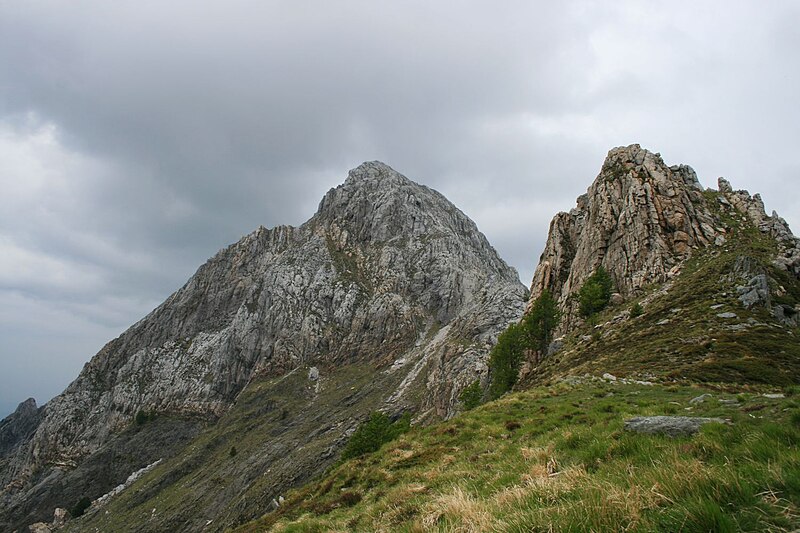 File:Pizzo dUccello.jpg