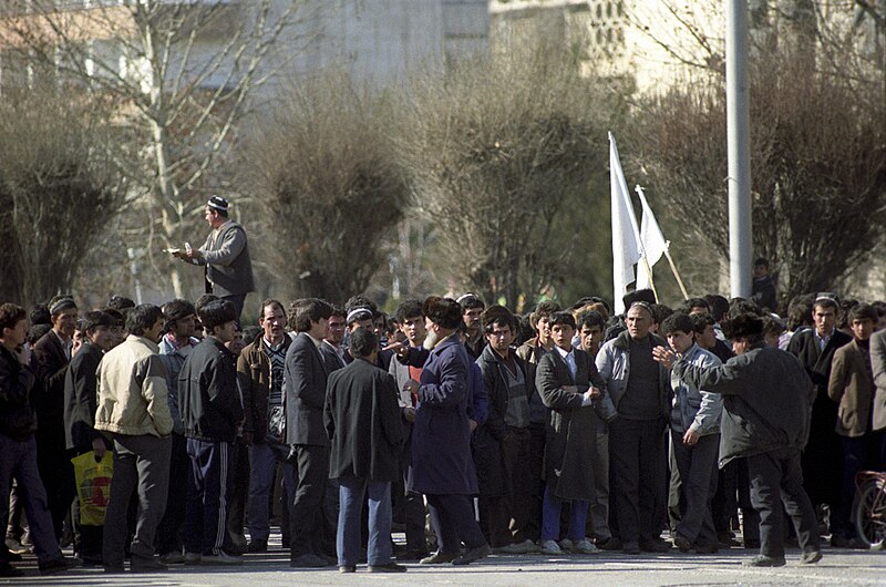 File:RIAN archive 699864 Dushanbe riots, February 1990.jpg