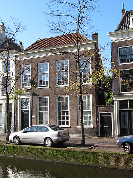 File:RM11994 Delft - Oude Delft 81.jpg