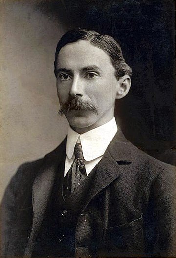 File:Russell1907-2.jpg