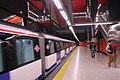 Čeština: Stanice San Fermín – Orcasur, metro v Madridu English: San Fermín – Orcasur station, Madrid Metro Español: Estación de San Fermín – Orcasur, Metro de Madrid