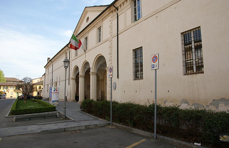 File:San Giovanni - Municipio 03.JPG