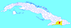 Муниципалитет Сан-Луис (красный) в провинции Сантьяго (желтый) и Куба