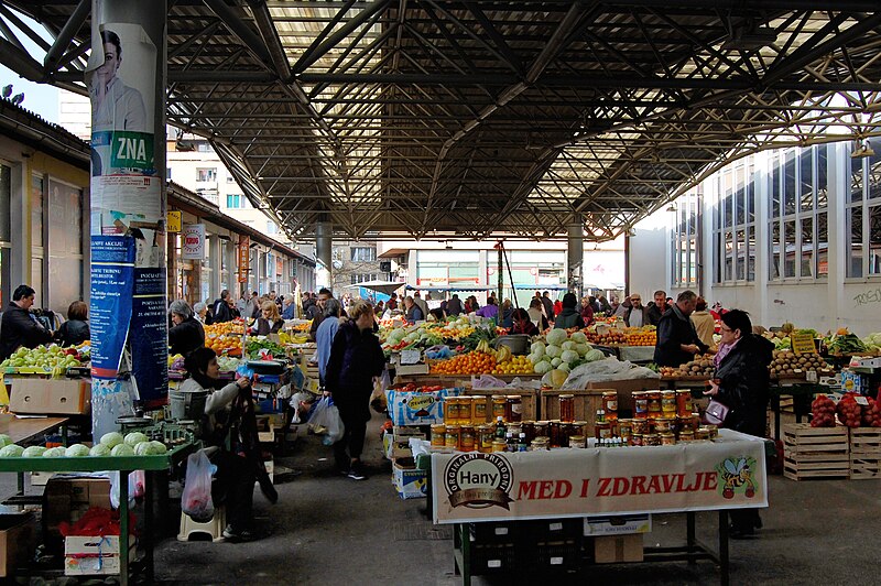 File:Sarajevo Grbavica Farmers-Market 2011-11-05.jpg