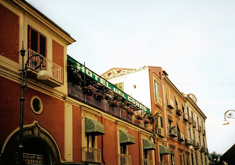 File:Sorrento (33572073360).jpg