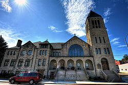 United Methodist Church von St. Luke.jpg