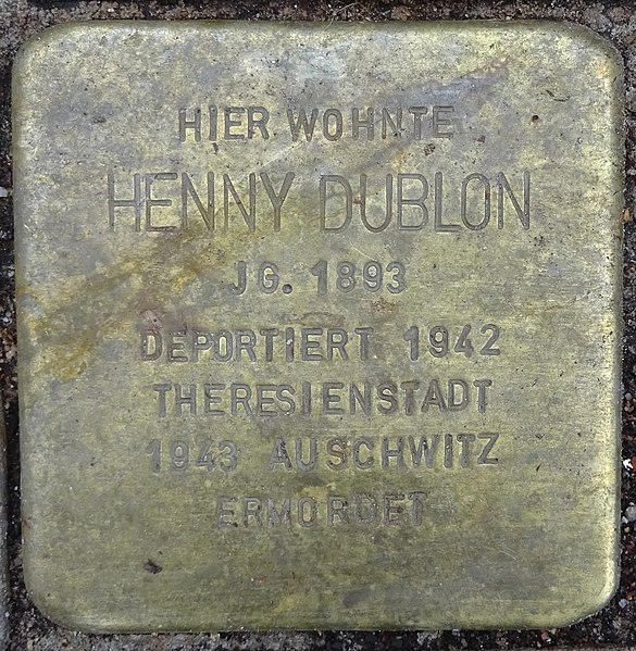 File:Stolperstein Jungfrauenthal 37 (Henny Dublon) in Hamburg-Harvestehude.JPG