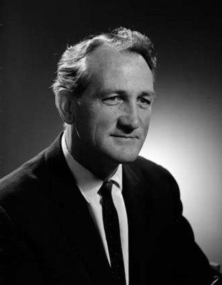 <span class="mw-page-title-main">Tom Uren</span> Australian politician (1921–2015)