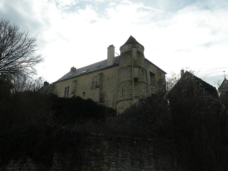 File:Tourly chateau 2.JPG